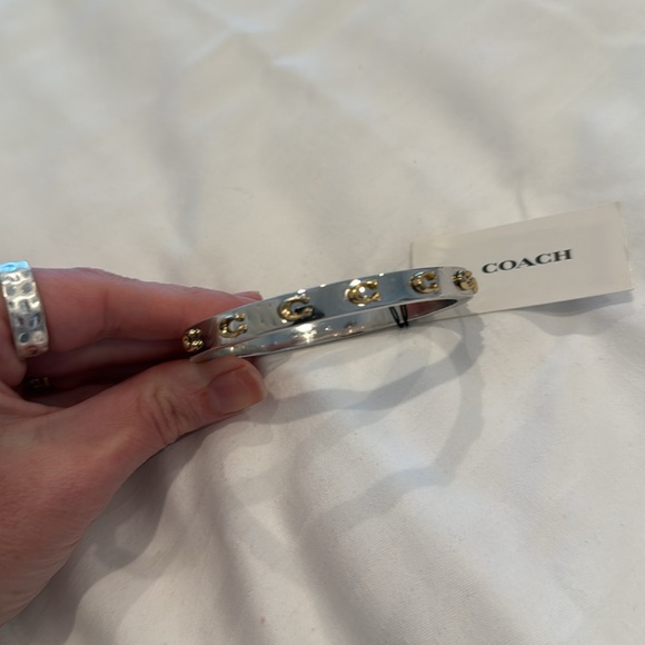 NWT Coach Signature C Hinge Bracelet - Picture 5 of 5